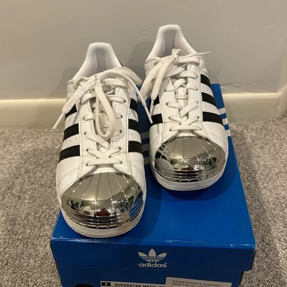 Adidas Superstar silver metal cap toe sneakers - Picture 2 of 8